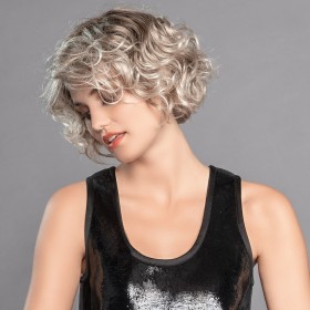 Perruque carré ondulé, une coiffure de déesse