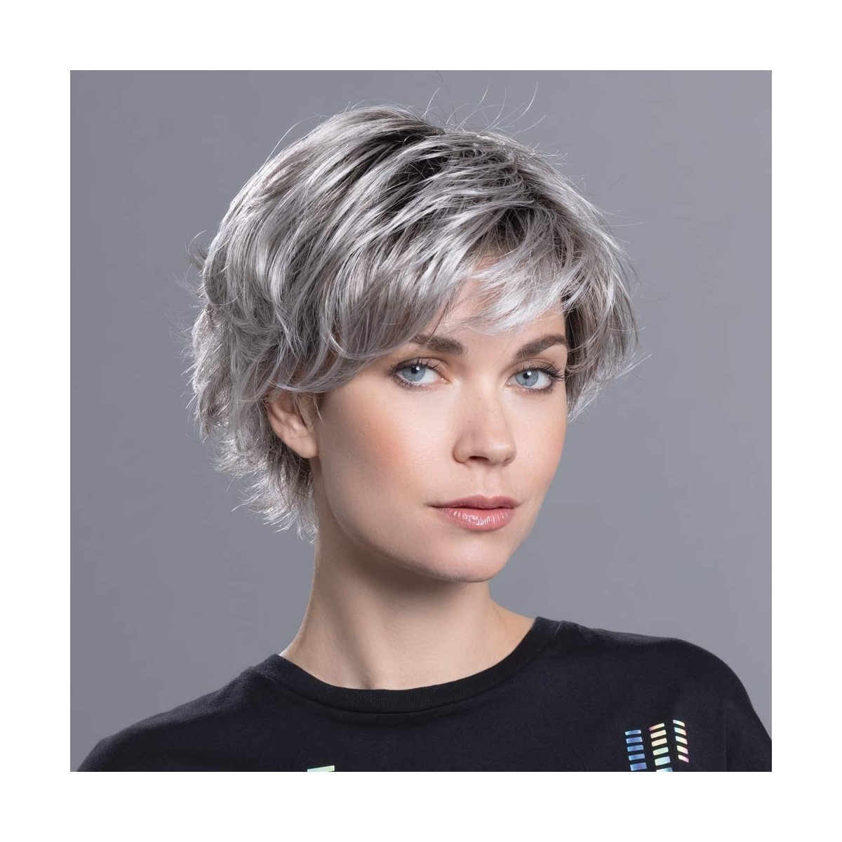 Perruque courte, un style tendance coiffé-décoiffé Perruque courte, un style tendance coiffé-décoiffé