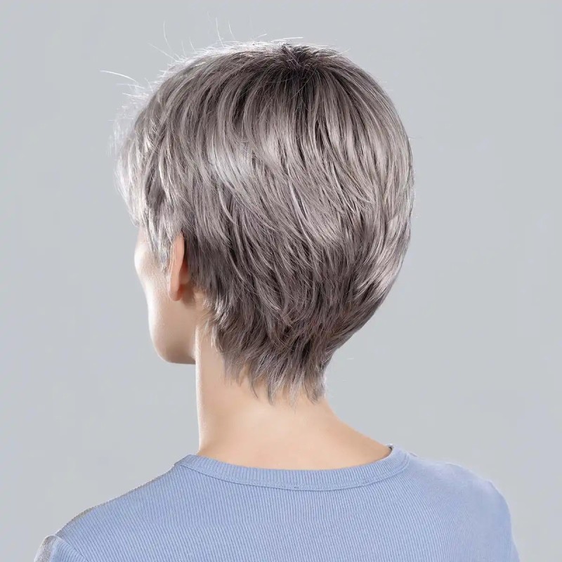 Ellen Wille — Perruque Debbie Perucci