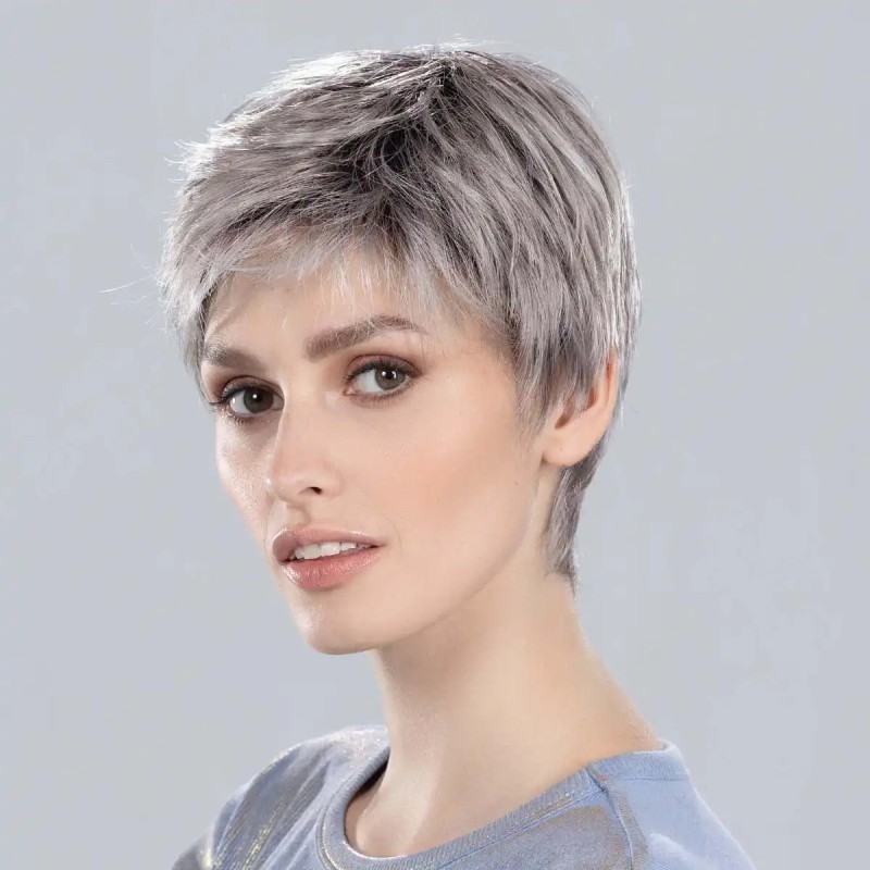 Ellen Wille — Perruque Debbie Perucci