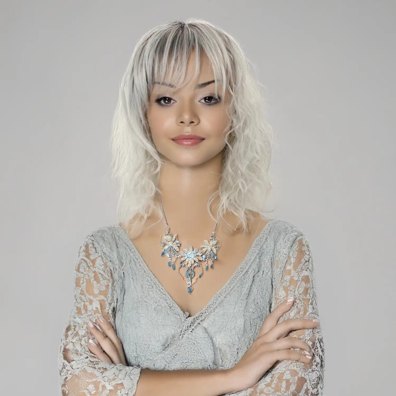 Perruque Mi-Longue Ondulée Gris Méché Frange Racines Foncées