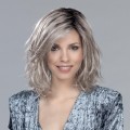 Perruque courte, une coiffure magnifique, indémodable 